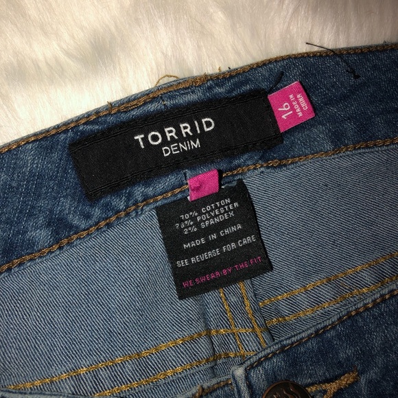 Torrid Distressed Skinny Jeans Women’s Size 16 - Picture 7 of 8
